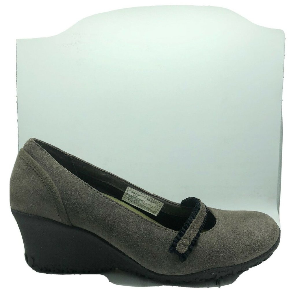 Merrell Womens Size 7 Gray Heels Wedge Suede Air Cushion Shoes Vibram.